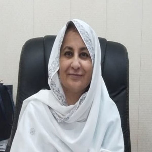 Dr Naheed Anjum