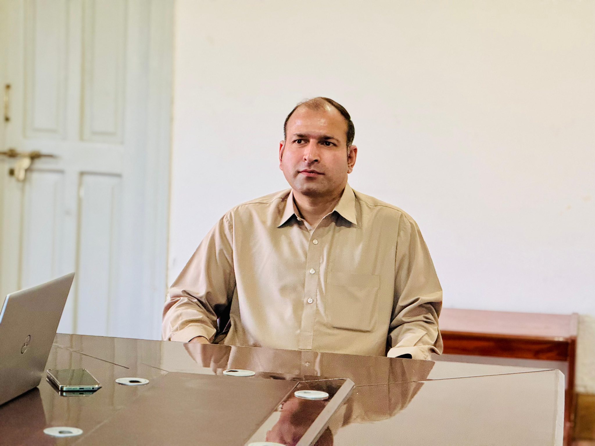 MD-ESEF, Mr.Khawaja Faheem Sajjad , chaired 3rd weekly progress review meeting of ESEF today regarding " đđ§đŤđ¨đĽđĽđŚđđ§đ đđđŚđŠđđ˘đ đ§ đđđđ "